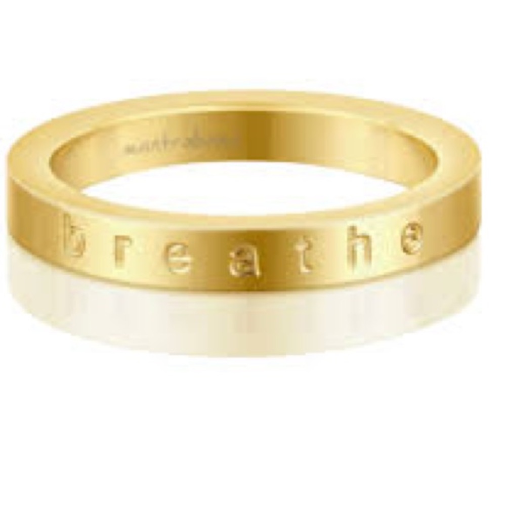 MantraBand Breathe Ring Size 8 Gold Finish EUC